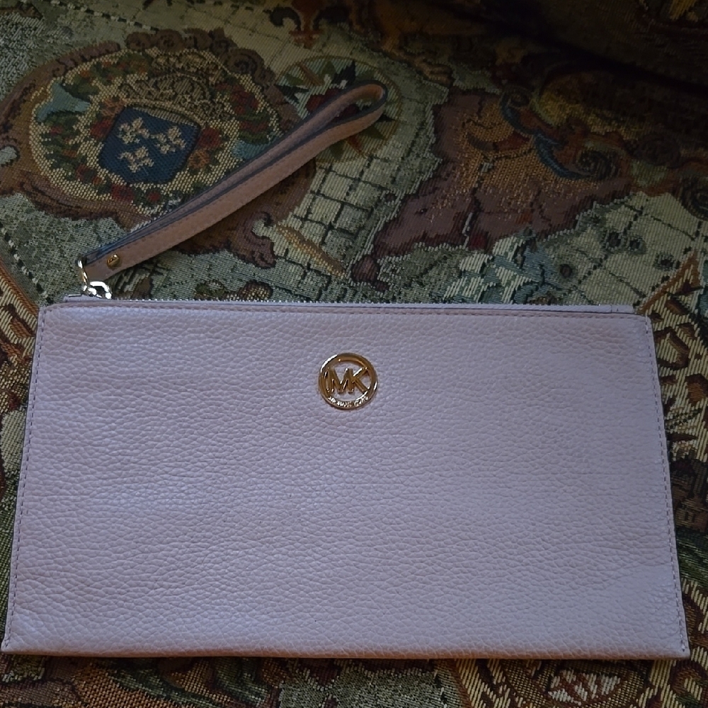 Michael Kors large Wristlet